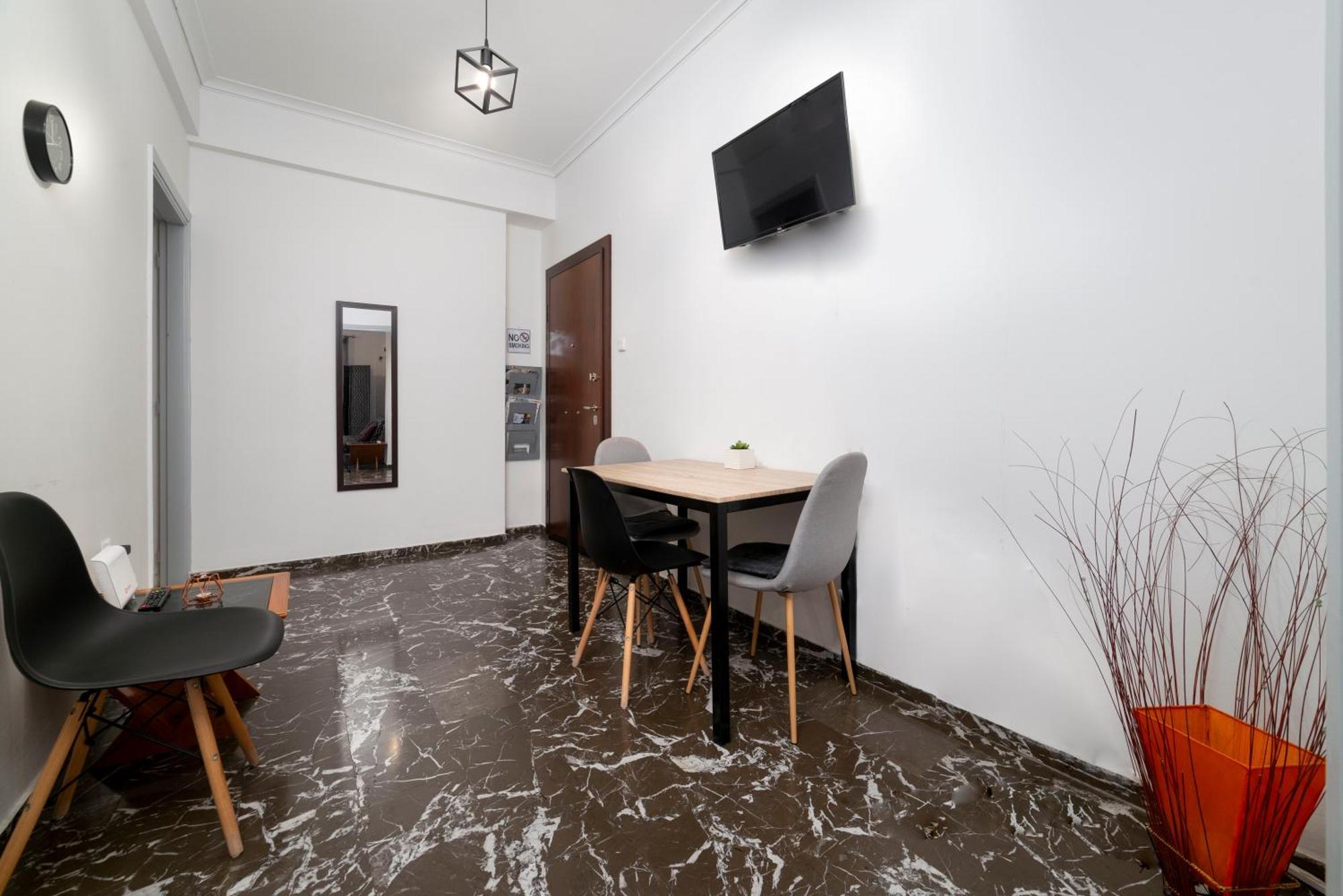 Local Urban Living 2Bd Apartment In Ateny Zewnętrze zdjęcie